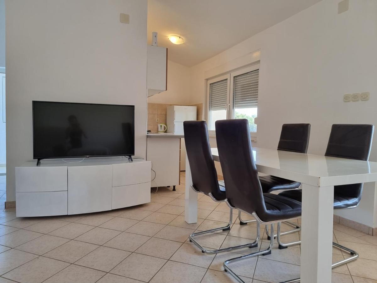Apartment Bagic Vir Exterior foto